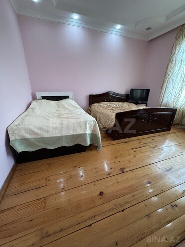 3-комн. дом/дача - пос. Новханы - 300 м² (8)