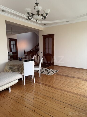3-комн. дом/дача - пос. Новханы - 300 м² (12)
