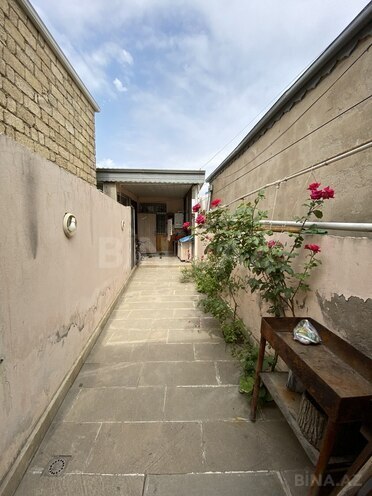 4 otaqlı həyət evi/bağ evi - Binəqədi q. - 200 m² (1)