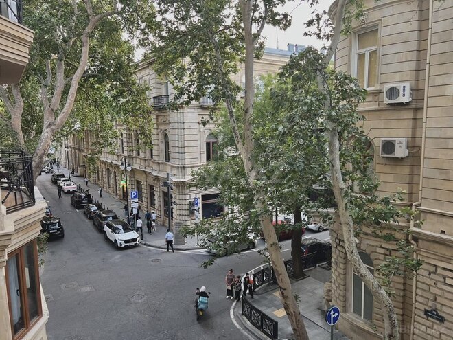 3 otaqlı yeni tikili - Sahil m. - 100 m² (18)