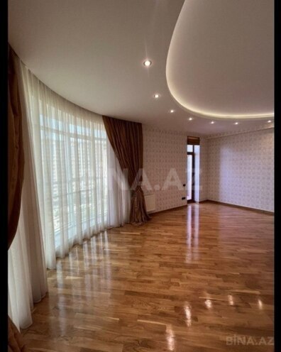 4-комн. новостройка - м. 28 мая - 215 м² (3)