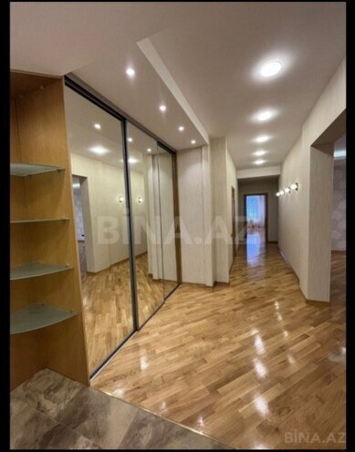 4-комн. новостройка - м. 28 мая - 215 м² (16)
