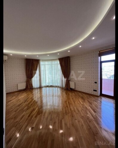 4-комн. новостройка - м. 28 мая - 215 м² (1)