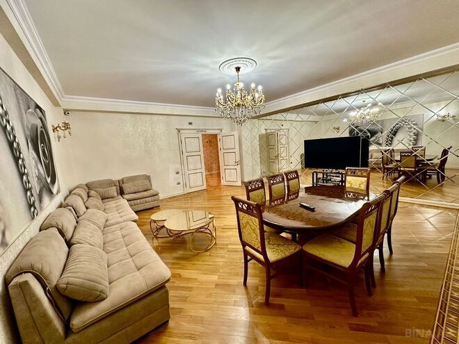 4 otaqlı yeni tikili - Nəsimi r. - 205 m² (1)