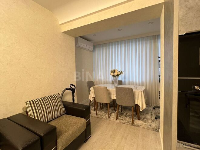 2 otaqlı köhnə tikili - 28 May m. - 75 m² (3)