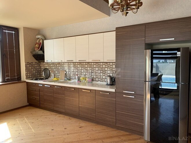 4 otaqlı həyət evi/bağ evi - Albalılıq q. - 200 m² (12)