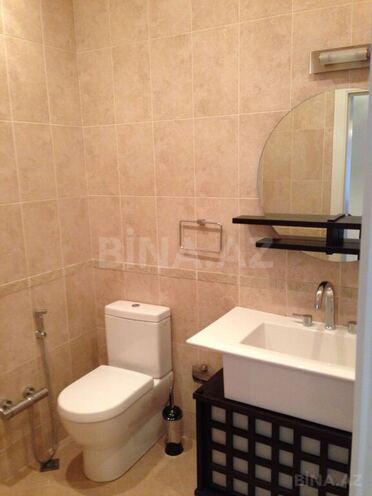 5 otaqlı həyət evi/bağ evi - 20 Yanvar m. - 350 m² (23)