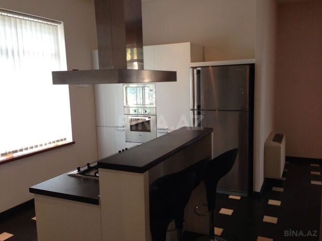 5 otaqlı həyət evi/bağ evi - 20 Yanvar m. - 350 m² (6)