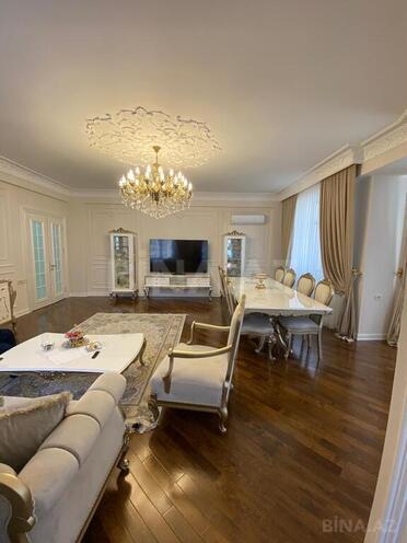3 otaqlı yeni tikili - 28 May m. - 158.5 m² (1)