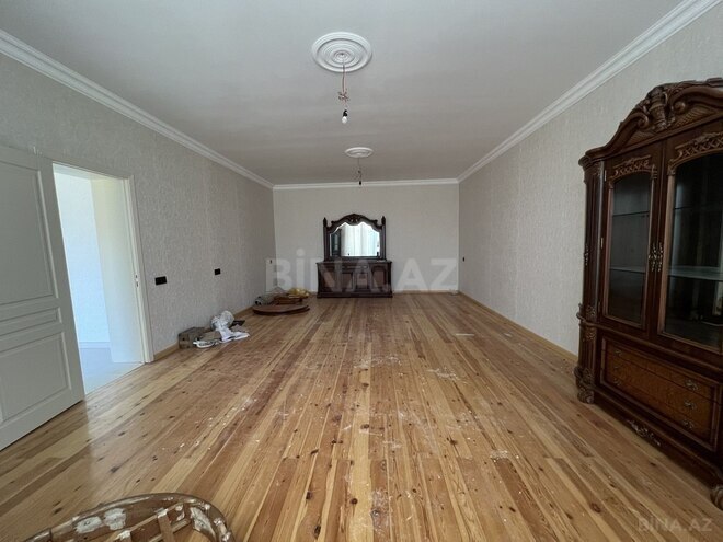 6 otaqlı həyət evi/bağ evi - Zabrat q. - 186 m² (6)