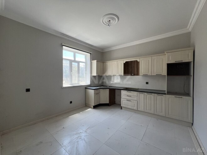 6 otaqlı həyət evi/bağ evi - Zabrat q. - 186 m² (14)