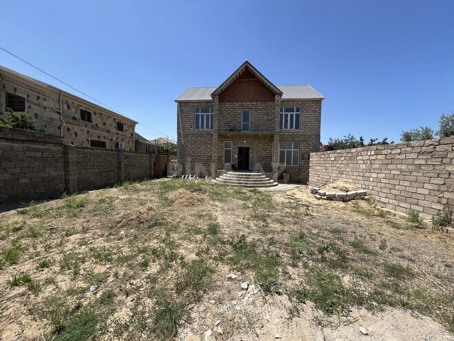 6 otaqlı həyət evi/bağ evi - Zabrat q. - 186 m² (1)