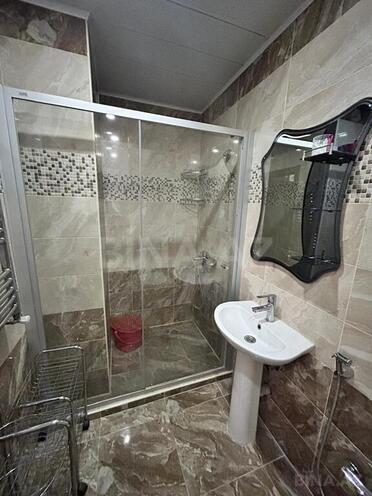 2-комн. новостройка - м. Автовокзал - 68 м² (16)