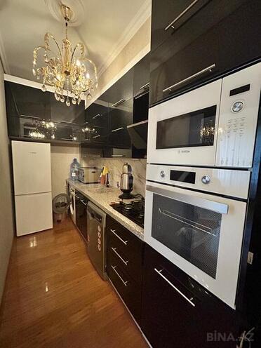 2-комн. новостройка - м. Автовокзал - 68 м² (12)