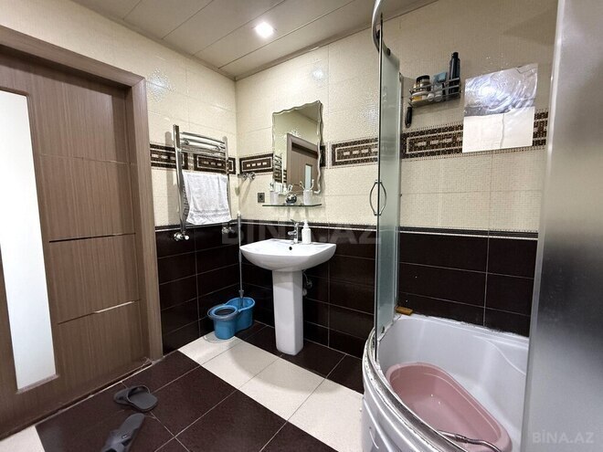3 otaqlı yeni tikili - 20 Yanvar m. - 138 m² (15)