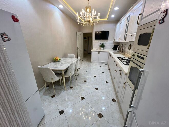 3-комн. новостройка - м. 20 января - 130 м² (2)