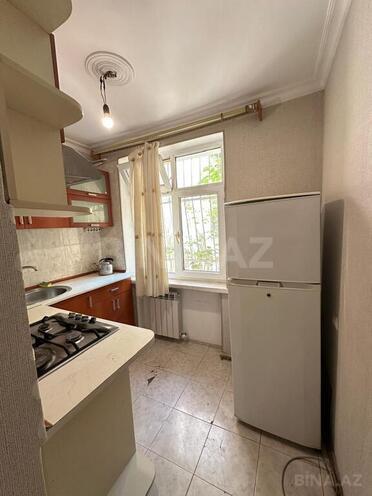 2 otaqlı köhnə tikili - Elmlər Akademiyası m. - 50 m² (6)