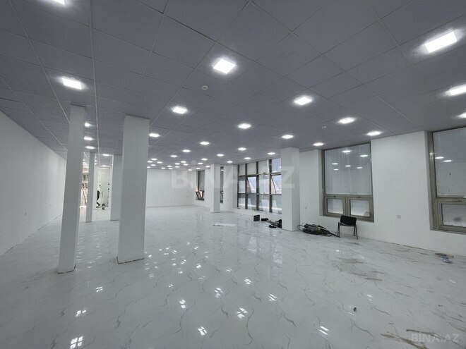 Obyekt - Neftçilər m. - 200 m² (5)