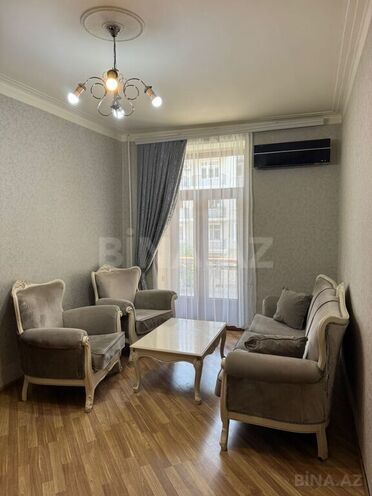 2 otaqlı köhnə tikili - 28 May m. - 50 m² (4)