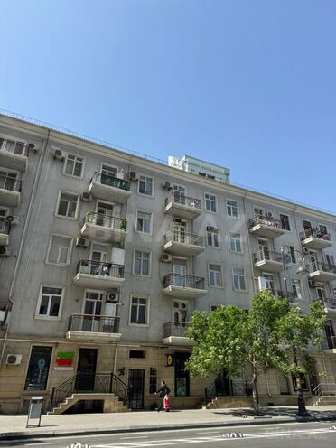 2 otaqlı köhnə tikili - 28 May m. - 50 m² (2)