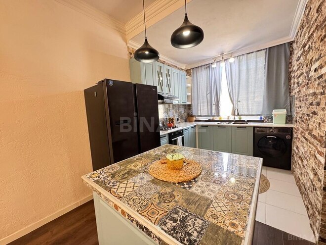 5 otaqlı həyət evi/bağ evi - Nardaran q. - 200 m² (8)