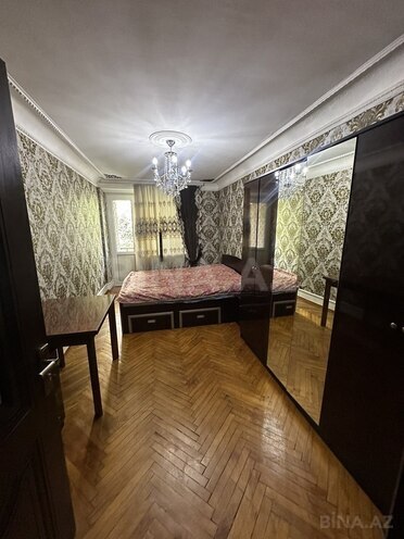 3 otaqlı köhnə tikili - İnşaatçılar m. - 80 m² (4)