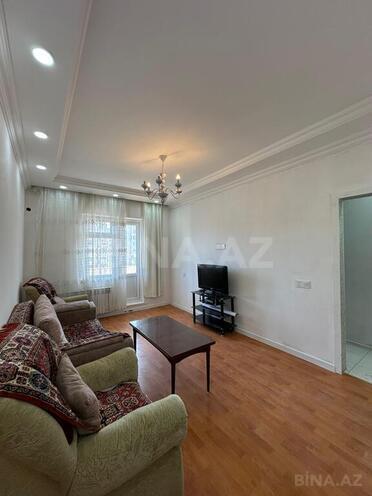2 otaqlı köhnə tikili - İnşaatçılar m. - 65 m² (2)