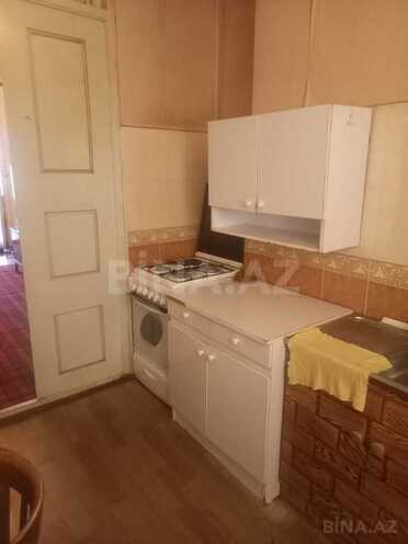 2 otaqlı köhnə tikili - 28 May m. - 52 m² (2)