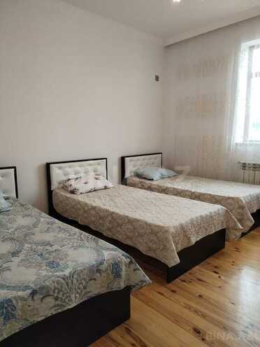 7 otaqlı həyət evi/bağ evi - Qəbələ - 220 m² (16)