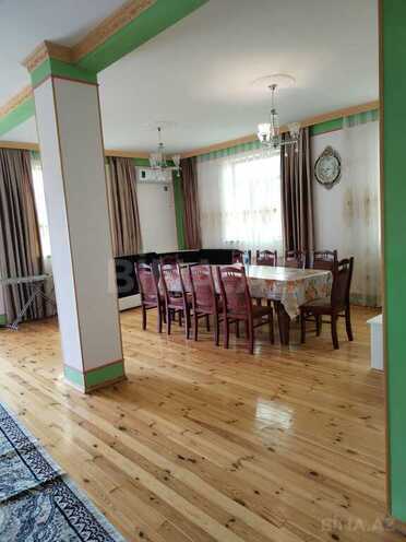 7 otaqlı həyət evi/bağ evi - Qəbələ - 220 m² (10)