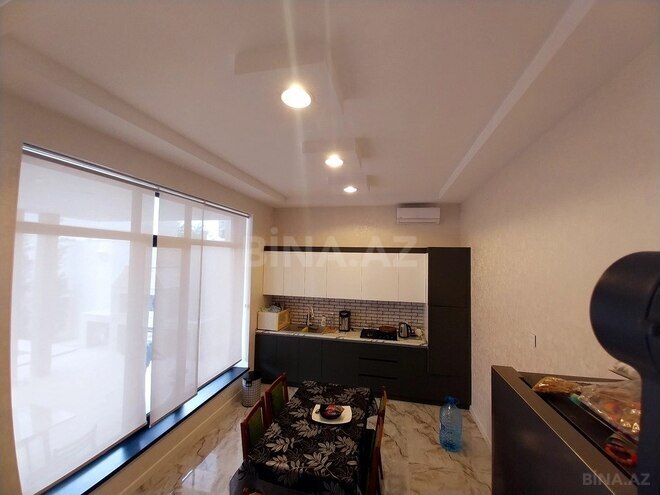 3 otaqlı həyət evi/bağ evi - Şüvəlan q. - 150 m² (14)