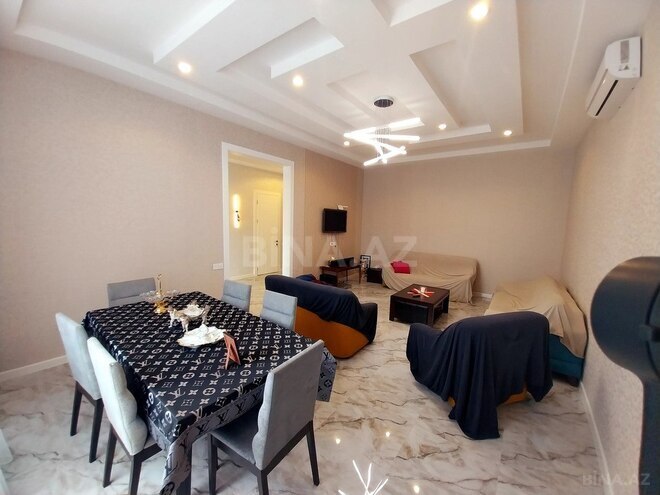 3 otaqlı həyət evi/bağ evi - Şüvəlan q. - 150 m² (16)