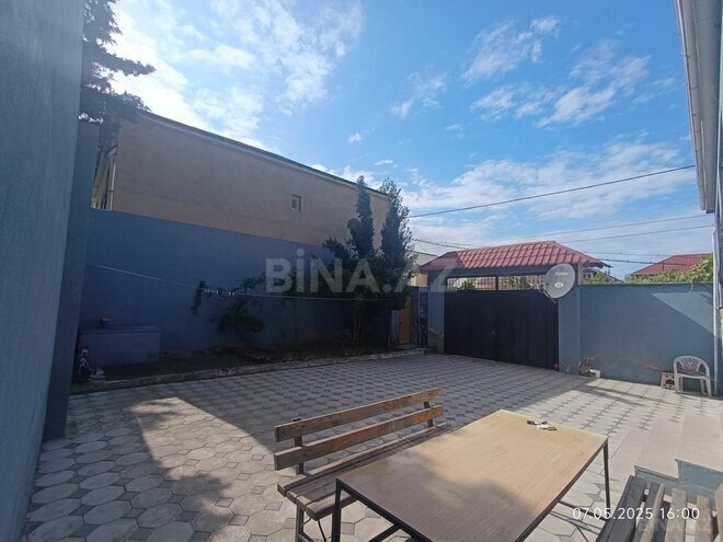4 otaqlı həyət evi/bağ evi - Qaraçuxur q. - 143 m² (2)