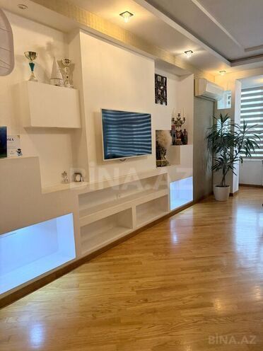 3 otaqlı yeni tikili - Qara Qarayev m. - 130 m² (3)
