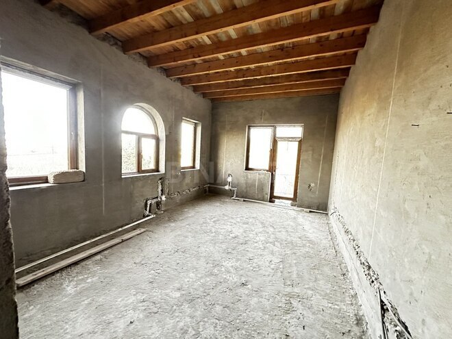 8-комн. дом/дача - пос. Карачухур - 420 м² (11)