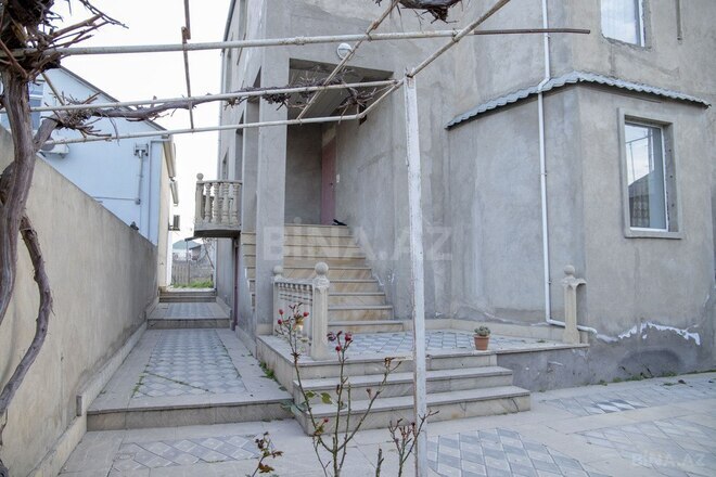 8 otaqlı həyət evi/bağ evi - Xocəsən q. - 260 m² (3)