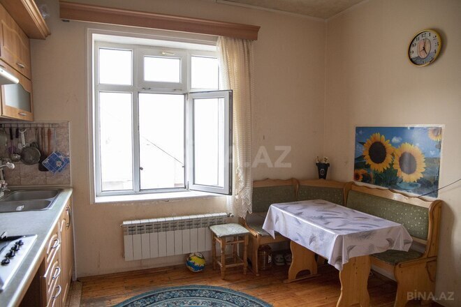 8 otaqlı həyət evi/bağ evi - Xocəsən q. - 260 m² (17)