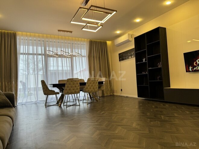 5 otaqlı həyət evi/bağ evi - Şüvəlan q. - 200 m² (3)