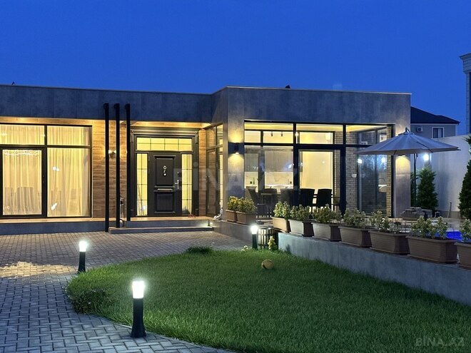 5 otaqlı həyət evi/bağ evi - Şüvəlan q. - 200 m² (21)