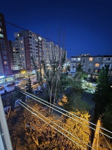 2 otaqlı köhnə tikili - Neftçilər m. - 50 m² (1)