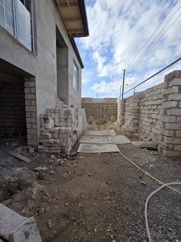 8 otaqlı həyət evi/bağ evi - Ramana q. - 230 m² (17)