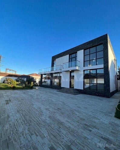 5-комн. дом/дача - пос. Бильгях - 400 м² (2)