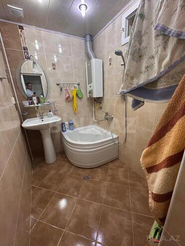 2 otaqlı köhnə tikili - 8-ci mikrorayon q. - 65 m² (11)