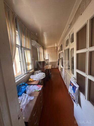 2 otaqlı köhnə tikili - 8-ci mikrorayon q. - 65 m² (2)