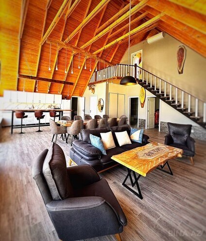 6 otaqlı həyət evi/bağ evi - Qəbələ - 220 m² (11)