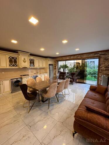 5 otaqlı həyət evi/bağ evi - Şüvəlan q. - 200 m² (22)