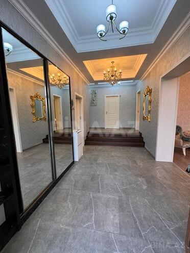 5 otaqlı həyət evi/bağ evi - Şüvəlan q. - 200 m² (20)