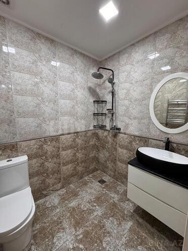 5 otaqlı həyət evi/bağ evi - Şüvəlan q. - 200 m² (15)