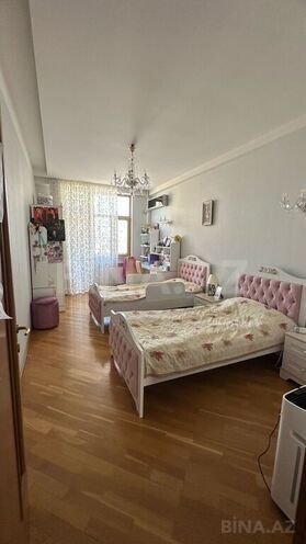 4-комн. новостройка - м. 28 мая - 180 м² (8)