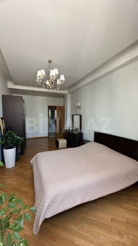 4-комн. новостройка - м. 28 мая - 180 м² (9)
